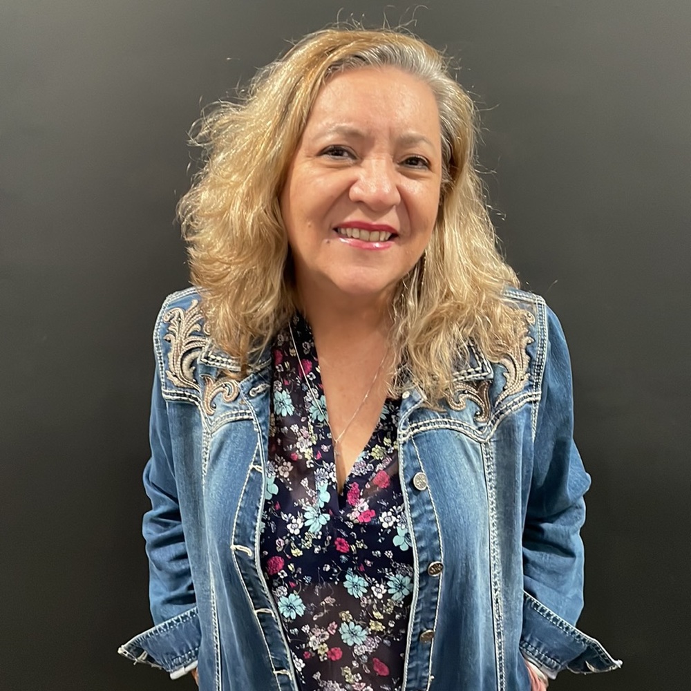 Meet your Posher, Maria